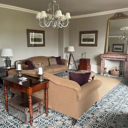 Number 8 Bed & Breakfast Meursault Bagian luar foto